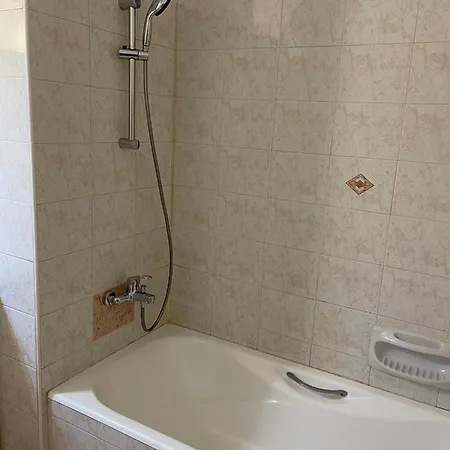 Daire Ioannou Court - Velvet Sweet 2bd *